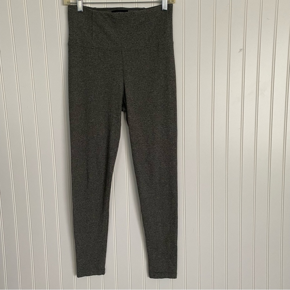 Aritzia Talula leggings, grey tweed color, SIZE MEDIUM - Picture 2 of 7
